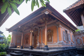 Royal arnadi